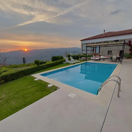 Quinta De Casalmato * 레센데