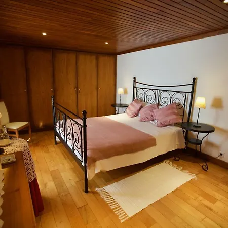 Quinta De Casalmato Farm stay Resende
