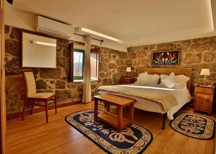 בית חווה Quinta De Casalmato - Douro Valley *